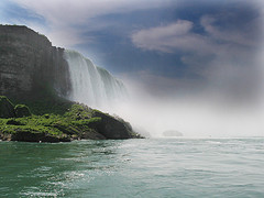 Falling Water por >WouteR<