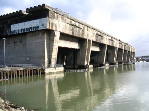 Antigua base de U-Boot de la Marina de Guerra alemana en Burdeos, Francia, construído en 1942.
